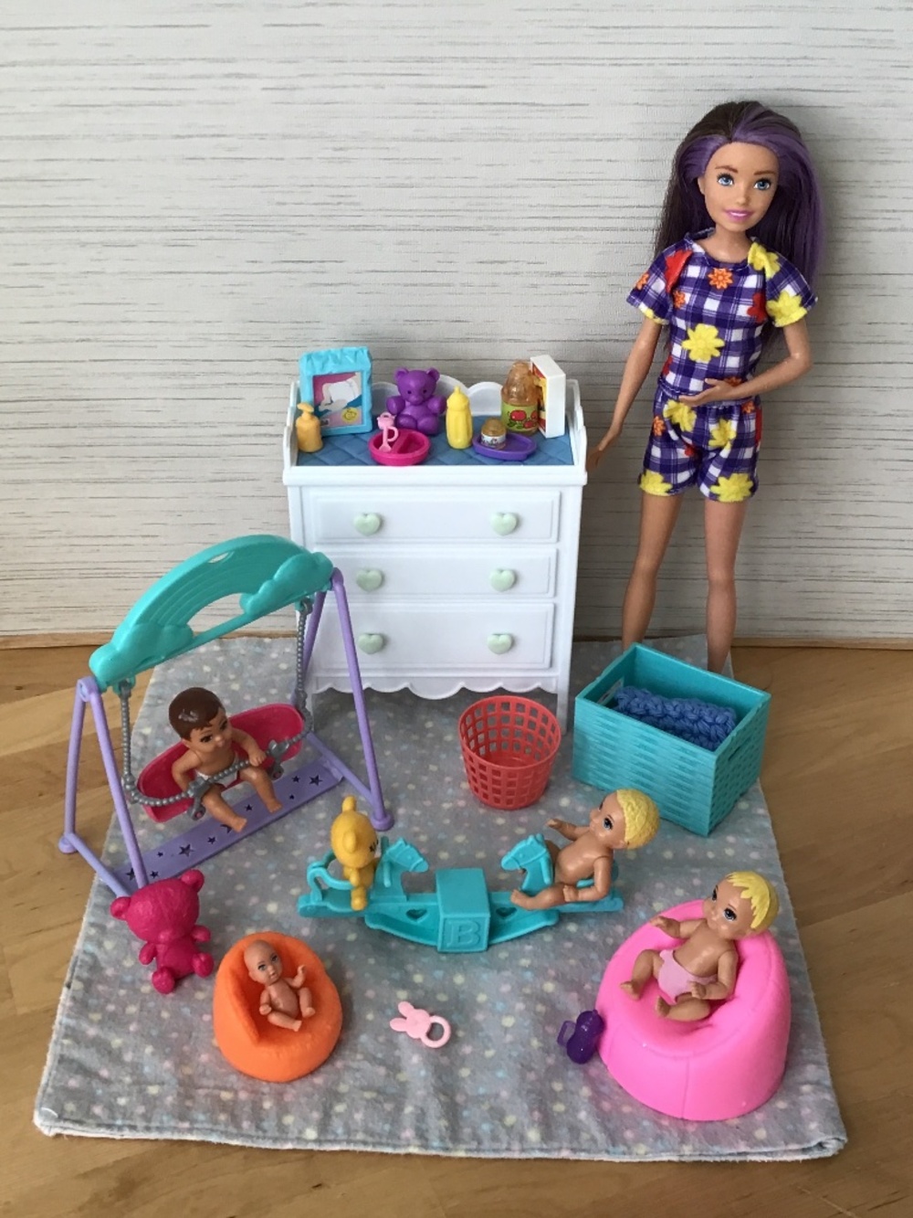 Barbie Skipper Doll and Babies
